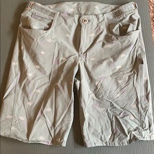 Womens patagonia dirt roamer bike shorts
